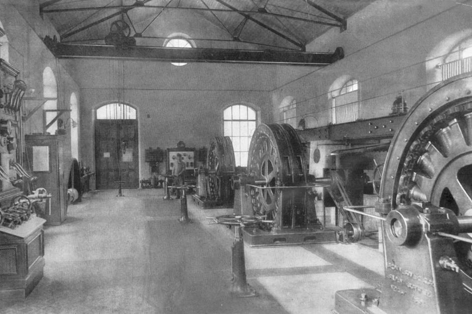 1894 – Inbetriebnahme des Wechselstrom-Kraftwerks am Kanalhafen