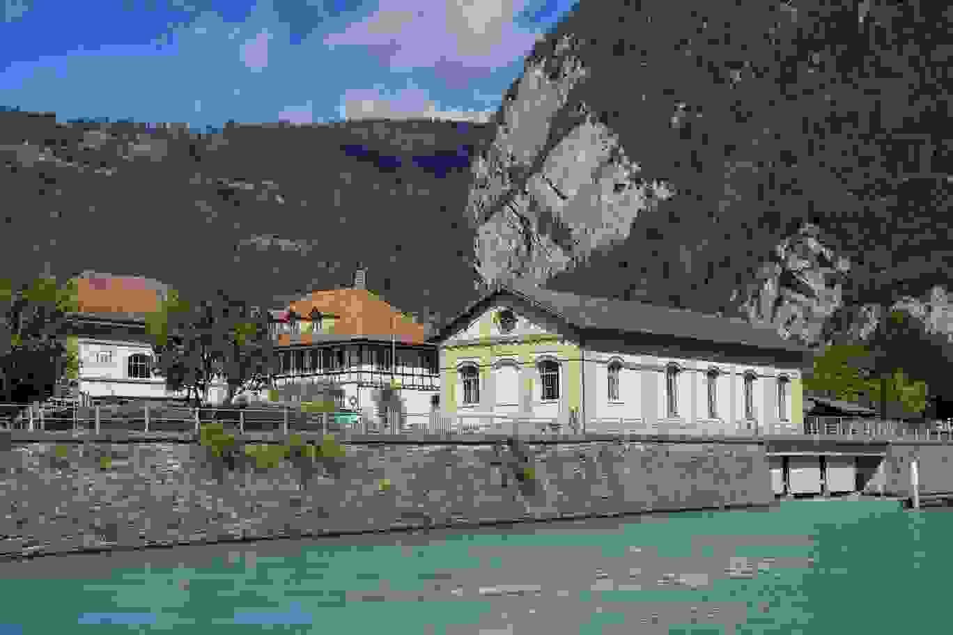 Wasserkraftwerk am Schifffahrtskanaln