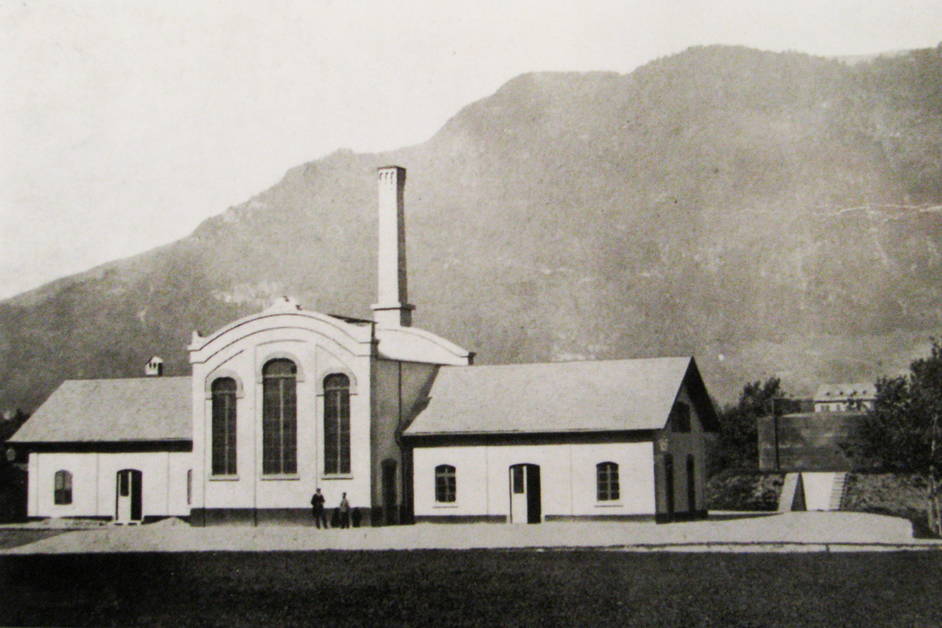 1866 – Gründung Gas-Beleuchtungsgesellschaft und Bau eines Steinkohle-Gaswerks und einer öffentlichen Gas-Beleuchtung
